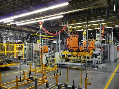 长安欧尚A800诞生地探秘 对标国际水准的智能工厂与背后的制造逻辑